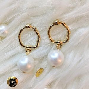 CUTE Minimalist Pearl Earrings❤️NEW❤️ BOUTIQUE ❤️